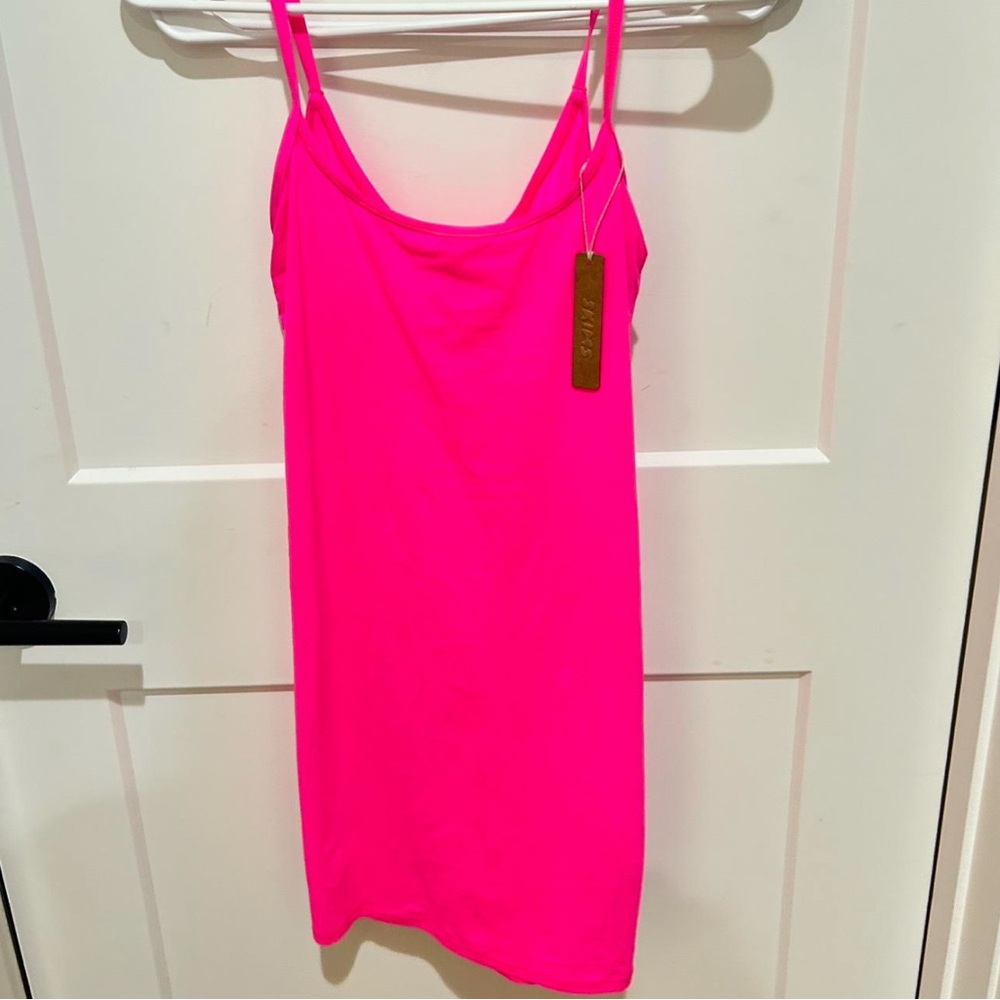 skims hot pink dress